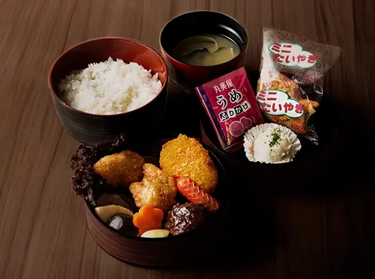 豆腐便当 (附茶)