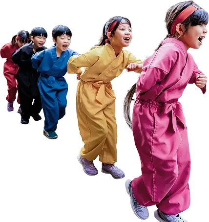 孩子们享受景点的照片